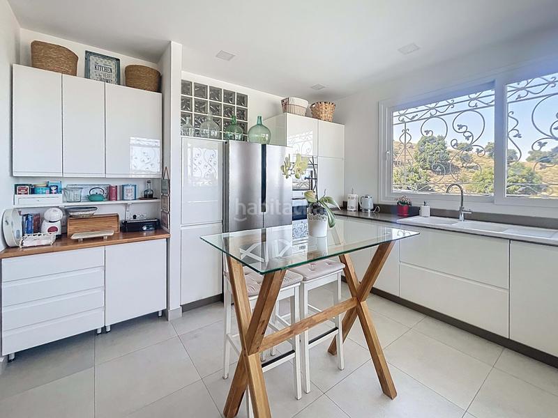 Foto 3c46a5b2-697d-4ff9-8d18-89feecfb72bc. Casa amb calefacció aparcament piscina a Centro Alhaurín el Grande