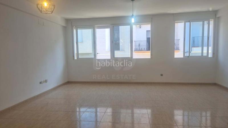 Foto 830663b4-27cc-4f8b-8464-0efa3a1a3251. Casa bifamiliare con parcheggio in Real de Gandía