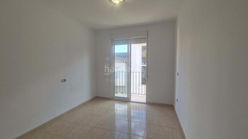 Foto eea86e05-375f-45d8-bcc7-6bf1391622e4. Casa bifamiliare con parcheggio in Real de Gandía