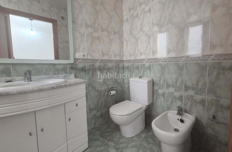 Foto f76b14cb-0c30-4814-b6af-2e52a4acc235. Casa bifamiliare con parcheggio in Real de Gandía