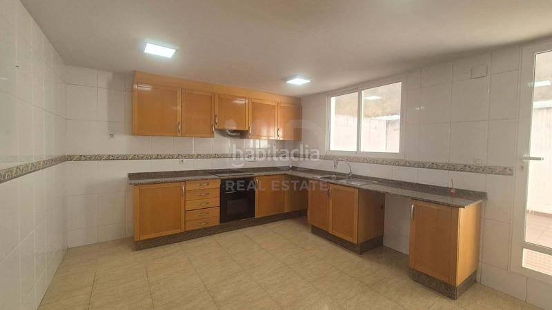 Foto 754f0168-14d8-4283-af79-285acd11b358. Casa pareada en Real de Gandía