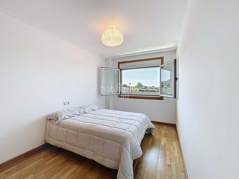 Foto c0e93614-1c8d-47c4-b99b-481ac8894e3e. Piso en lg vinquiño-padriñan 25a en Sanxenxo pueblo Sanxenxo