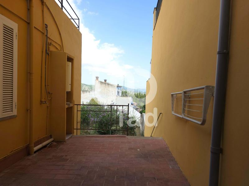 Foto c2f14d4c-0af3-4445-8c38-e01add6ce6ab. Alquiler local comercial en Campanet