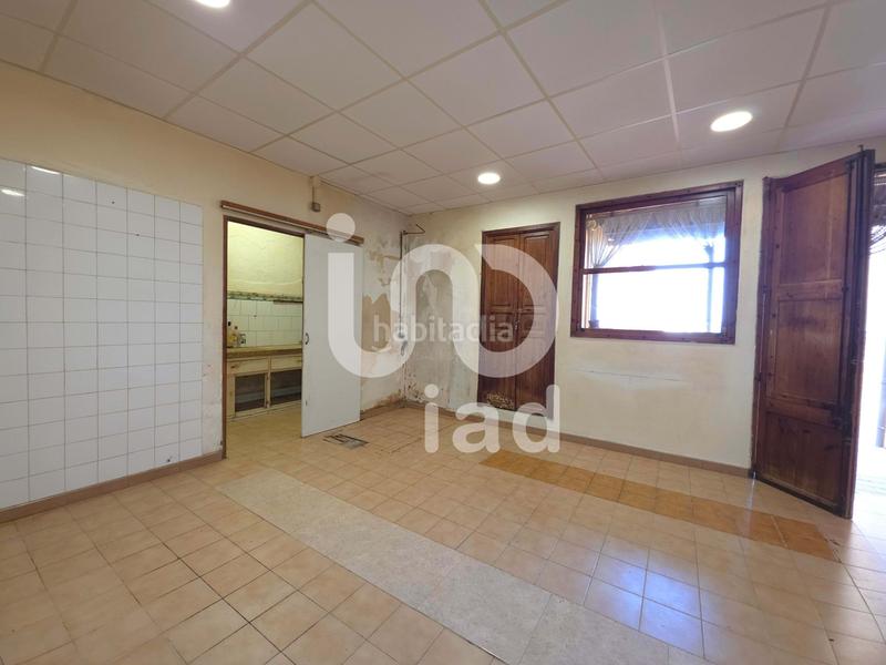 Foto 605a8c49-67e5-40a4-8fe5-fbfc063f9ade. Lloguer local comercial a Campanet