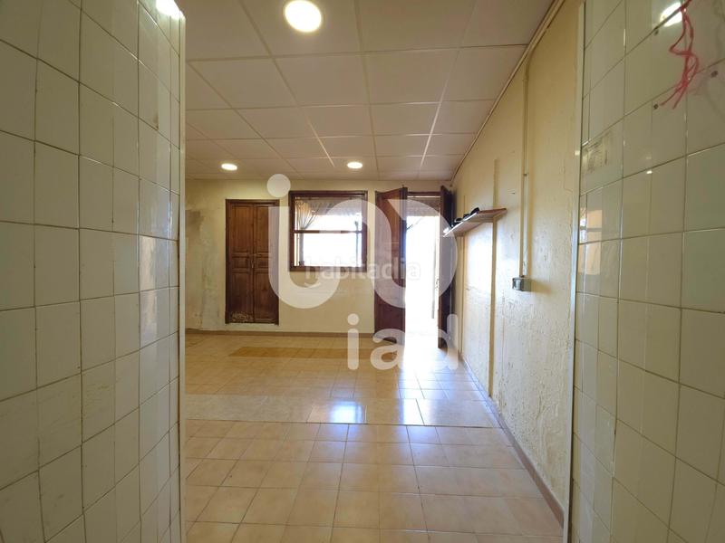 Foto ae0c7aa1-6775-4e11-b0f9-e1d896f0ed7a. Lloguer local comercial a Campanet