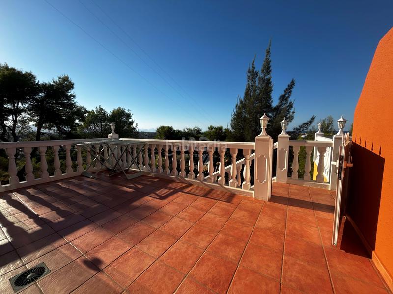 Foto fb735387-d4a7-45d6-9a23-b52731f8155c. Casa bifamiliare con riscaldamento parcheggio piscina in Dénia