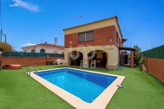 Maison jumelée à Roda de Barà
