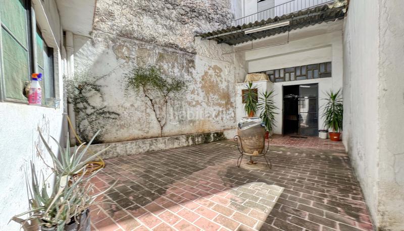 Foto b408f448-65e0-4041-929b-4f18cec45f47. Edifici a Pego