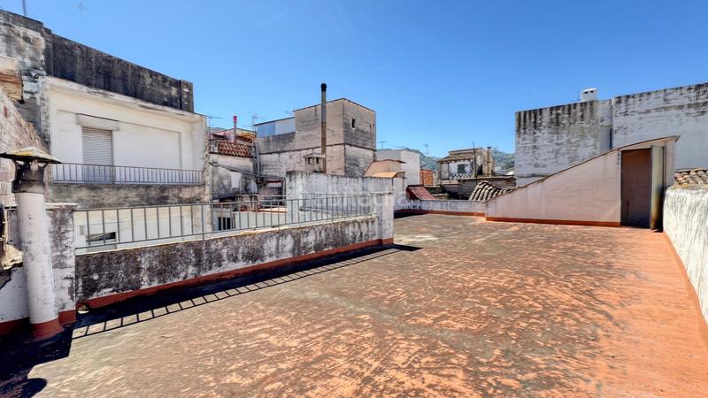 Foto c7892a08-3a7f-4bd6-8a09-6678356b2232. Edifici a Pego