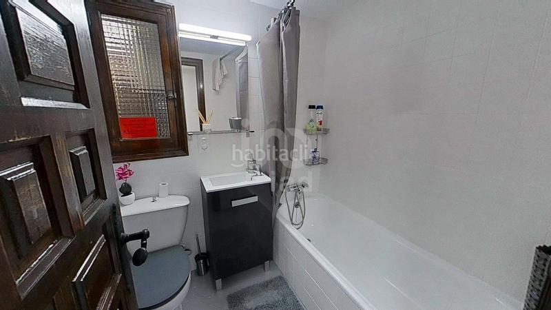 Foto b01e418c-53ec-4ea0-841b-f04c9021f710. Casa amb aparcament piscina a Ibi