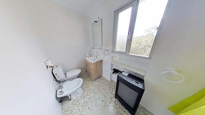 Foto b10b7dff-e09a-4ec6-8028-dbea56021439. Casa con parcheggio piscina in Ibi