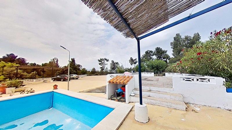 Foto 6362e162-e5e8-446d-8b05-c2625a3e90ad. Maison avec parking piscine dans Ibi