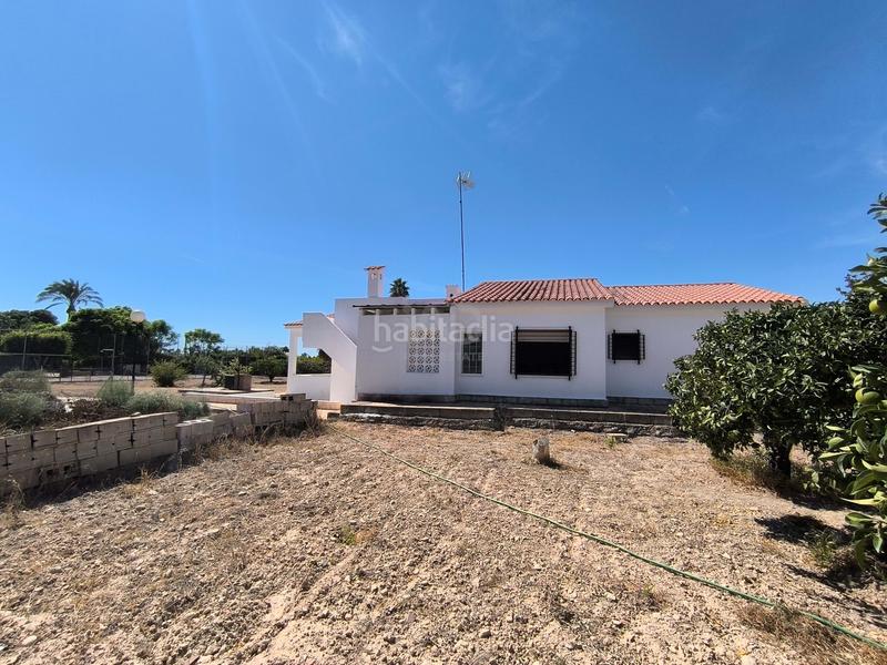 Foto 9133d966-b9b8-44e6-a2e5-6ee0020c90e1. Chalet mit parking pool in Alzabares Elche / Elx