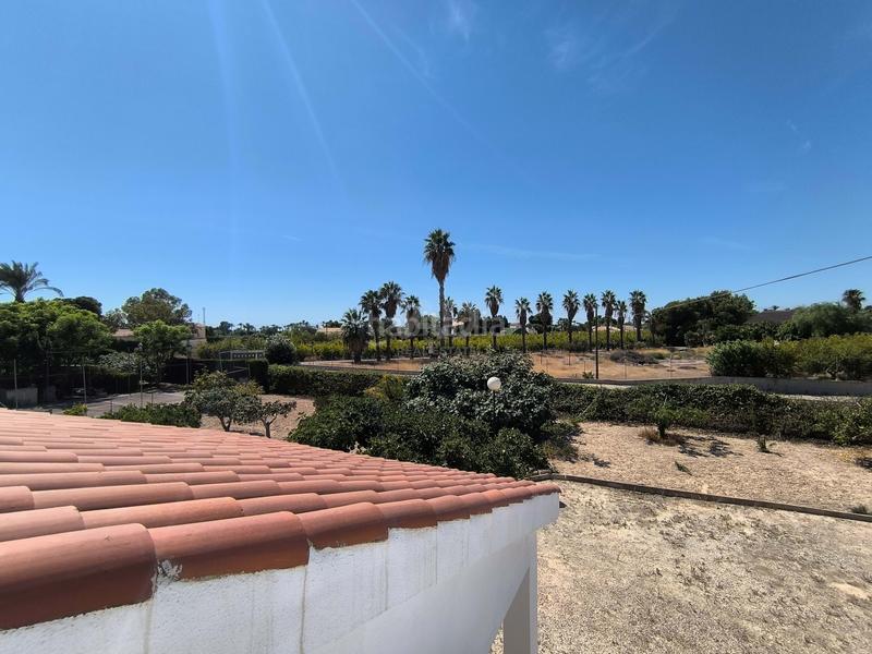 Foto 998ee113-3272-4ea5-b82e-ea747d853549. Chalet en Alzabares Elche / Elx