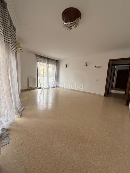 Foto 76d9fdbb-5fb9-4755-bc37-b6cc8b2e6084. Pis a Vila-seca poble Vila-seca