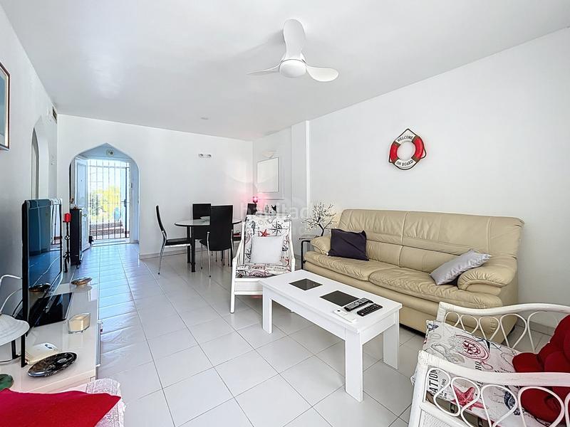 Foto 145fdb3a-7d92-4939-9a82-fff96e9b8558. Appartamento con parcheggio piscina in El Montgó Dénia