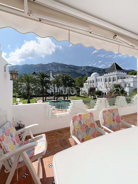 Foto b089199b-dfb2-442d-a3f5-bd65d81e04e5. Appartamento con parcheggio piscina in El Montgó Dénia