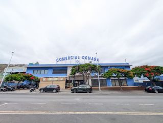 Locale commerciale in Avenida barranco de las torres 26 26