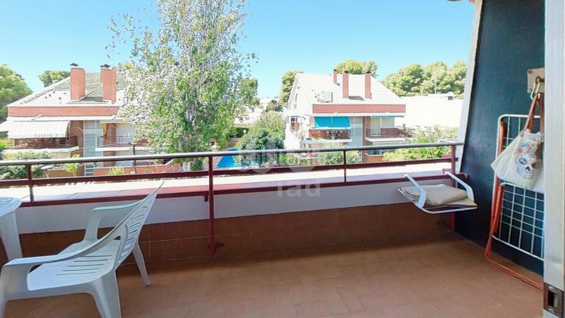 Foto bc80abd9-49ed-4a60-9076-e98d0ea9585c. Etagenwohnung mit heizung in El francas Coma-ruga
