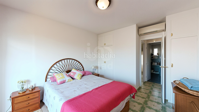 Foto c4e4704c-8a78-4e9b-ad46-464fe1ad8725. Etagenwohnung mit heizung in El francas Coma-ruga