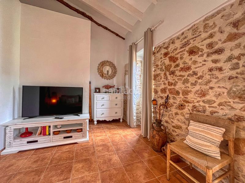 Foto 82e175ff-8152-4415-9ca9-bf5545fb1e97. Edificio en Centro Urbano Dénia