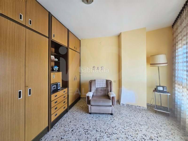 Foto 8e34aea8-7347-47ef-a2b5-c26c91b7f399. Edifici a Valjunquera