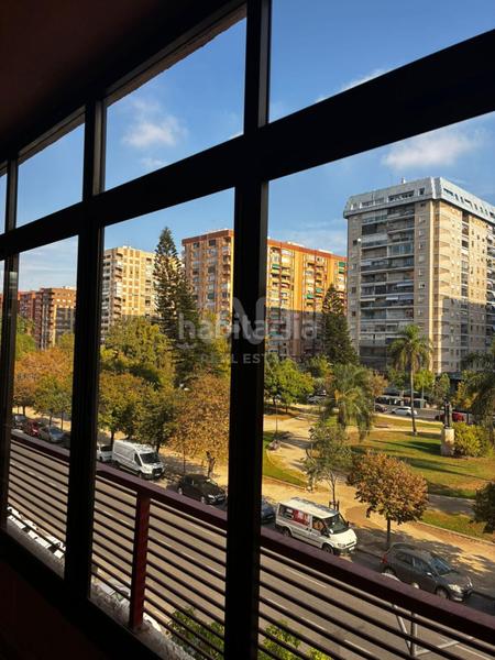Foto d1143110-2da5-48da-8886-a36ef734d820. Rent flat in Ciutat Jardí Valencia