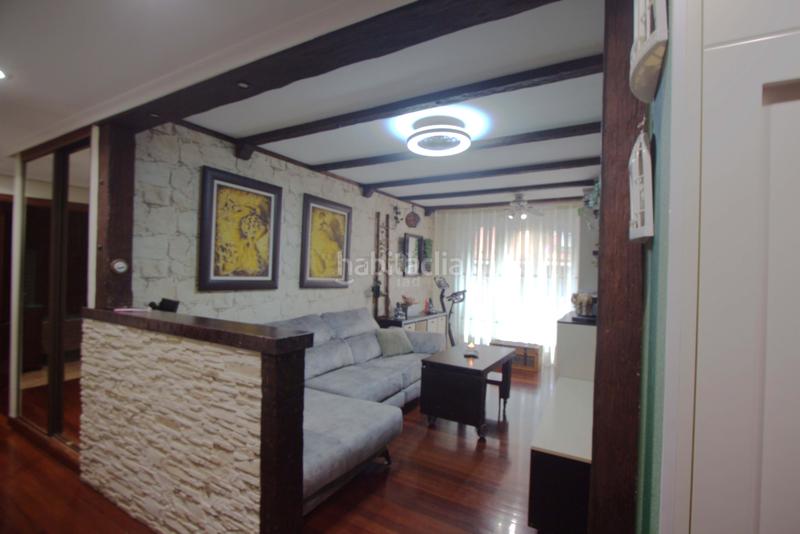 Foto de441541-a4df-4a8c-a64c-774c0216e4e2. Appartamento con riscaldamento in Kabiezes Santurtzi