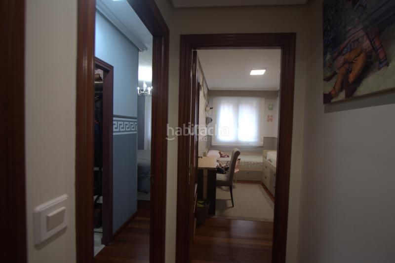 Foto 7317fcc8-d2e0-445b-b982-92d28f56ab0f. Piso en Kabiezes Santurtzi