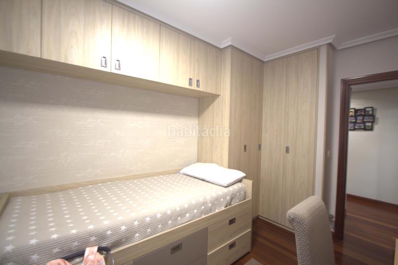 Foto e0c734f6-75c5-4973-a520-71ca6385a0ab. Piso en Kabiezes Santurtzi