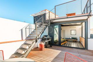 Penthouse in Calle hospital 85 85