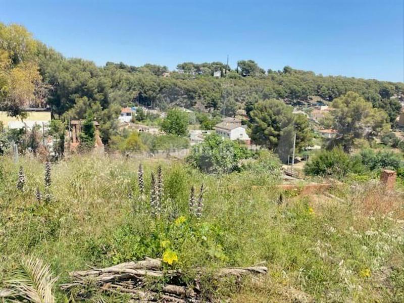 Foto 95ee545b-8841-4f9d-b125-0645f57dd7ce. Terreno residenziale in Bellvei