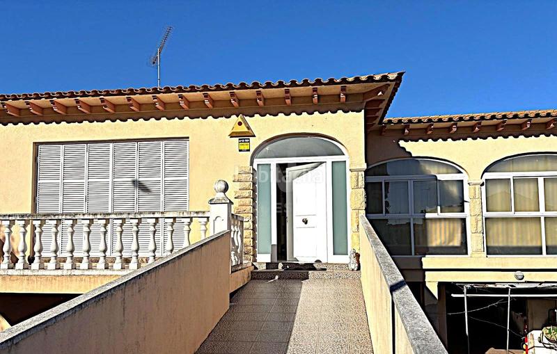 Foto 3bfb6898-7ca4-4473-a635-0ba7cb57f108. Casa con riscaldamento in Banyeres del Penedès