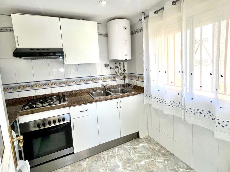 Foto 65b8cf9c-534d-4a92-ab87-f00648bc2f2e. Appartamento con riscaldamento parcheggio piscina in Oropesa del Mar