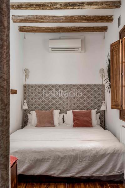 Foto fafa4321-b0f4-4214-b50d-0a2a634a2132. Attique dans cl tallers dans Raval Barcelona
