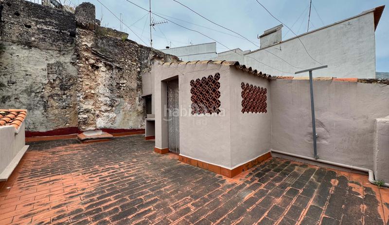 Foto a6fcc2d5-bfe1-4173-a265-2deab0e56172. Edifici a Pego