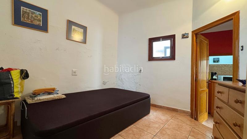 Foto d1078038-09ea-474a-b8b7-c022ed9f1444. Edifici a Pego