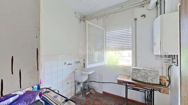 Foto 160ca31d-49de-45cc-8c99-f847b9359cfe. Casa aparellada amb aparcament a El Tancat-Mas d´en Gual Vendrell (El)