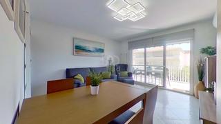 Etagenwohnung in Coma-ruga Platja