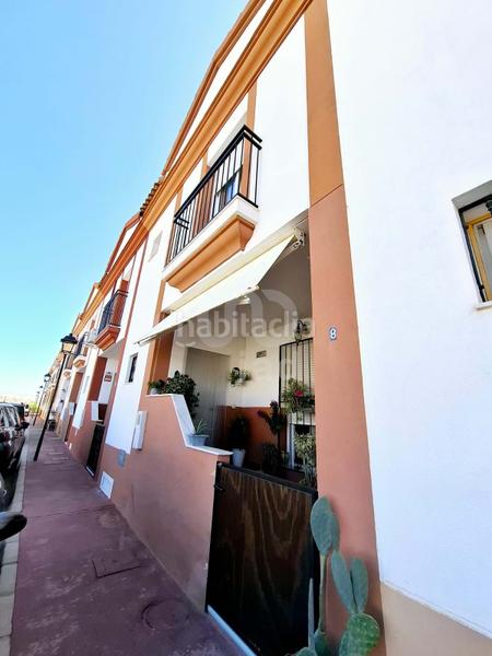 Foto 67c509db-01b5-444c-83ce-6b57cedaa423. Casa pareada en Taberno