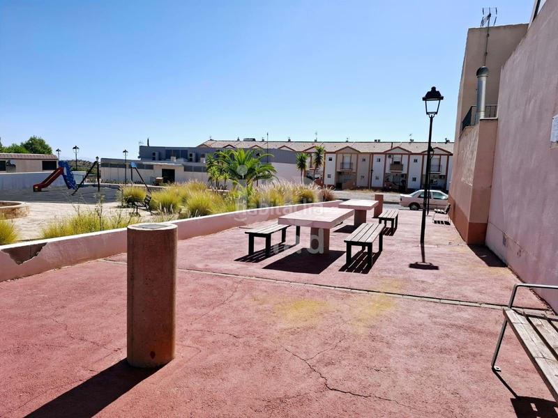 Foto d2faedc3-6d00-4369-b822-93a1846c9934. Casa pareada en Taberno