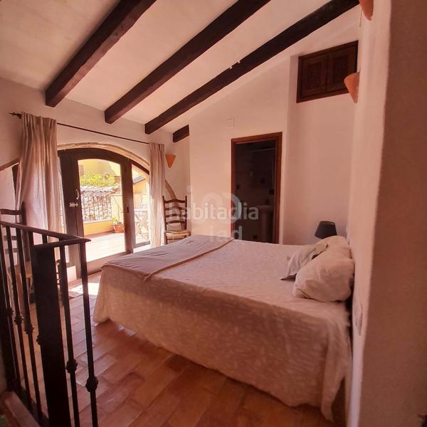 Foto d32ada5e-fa11-4940-a84b-6b8fdada0a66. Edificio en Xaló