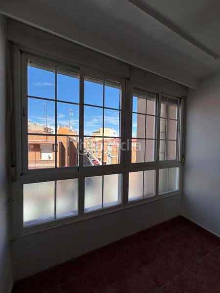 Foto fc5ba472-b079-432a-9846-0d3133da8b82. Piso en Universidad Getafe