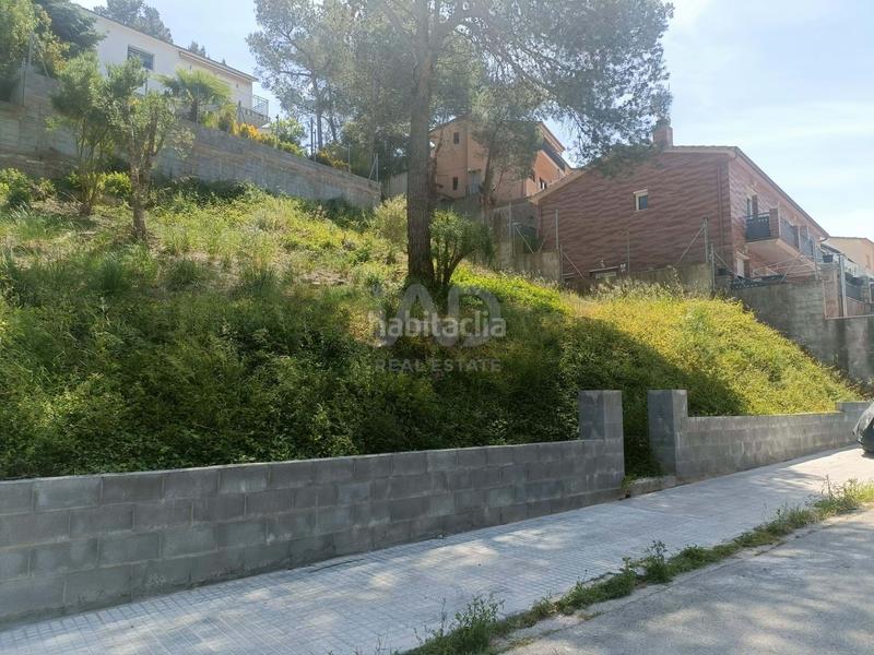 Foto cbbe01a1-2a73-4253-96e0-5adf185a2ee9. Terreno residenziale in Vallirana