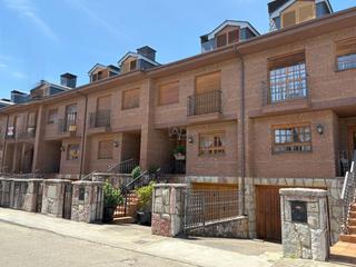 Maison à Trobajo del camino