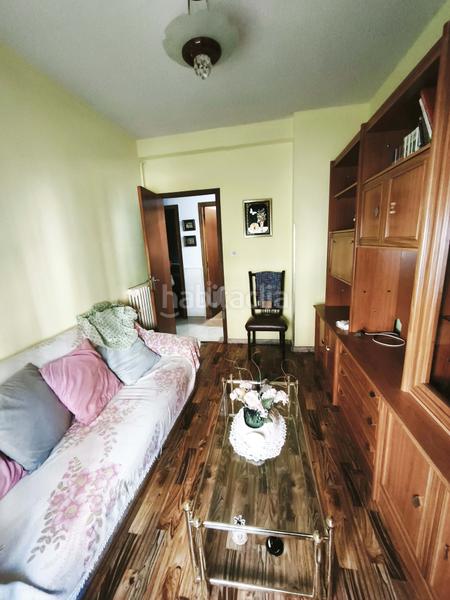 Foto 90fc8663-4f1b-45a8-a98c-f58edbfbb702. Piso en Trobajo del camino