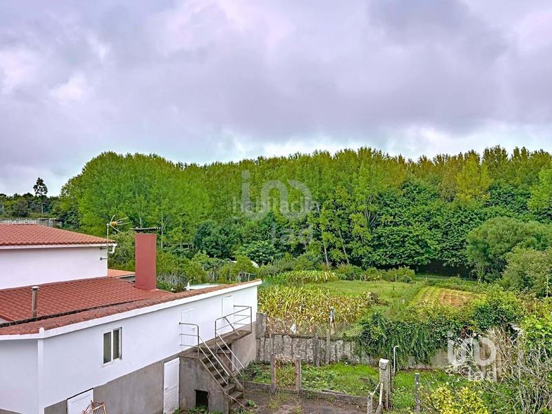 Foto c6da12d4-b086-41b9-87f0-79705ec162c8. Edifici a Cuntis