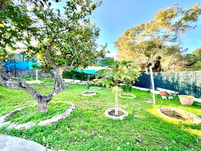 Foto 13f04d08-8da2-484b-83fb-a879466212f6. Casa con parcheggio in Lepe