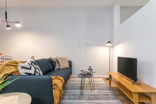 Etagenwohnung in Carrer de la lluna 3