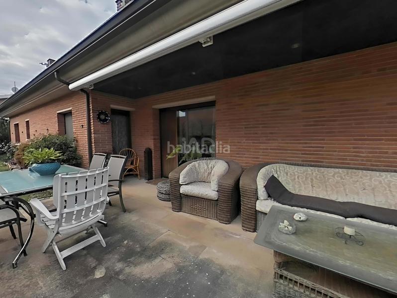 Foto 03c1e6c4-6ebc-4629-bb5e-4bd7eb00cb7b. Casa con riscaldamento parcheggio piscina in Alpicat